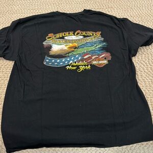 HARLEY-DAVIDSON OAKDALE LONG ISLAND NY TEE SIZE XXL 
PET/SMOKE FREE HOME
MINT
